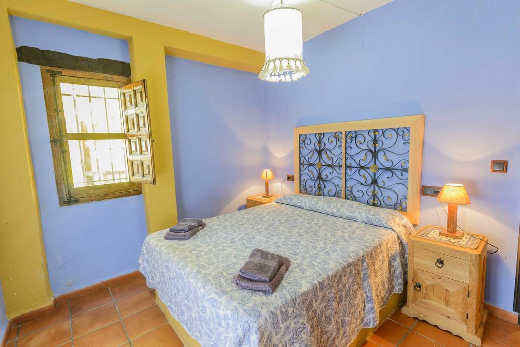 El Tajil Villa Algarinejo Exterior photo